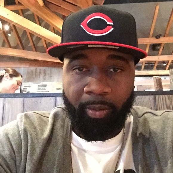 Meet your Posher, Ryan - Picture 1 of 1